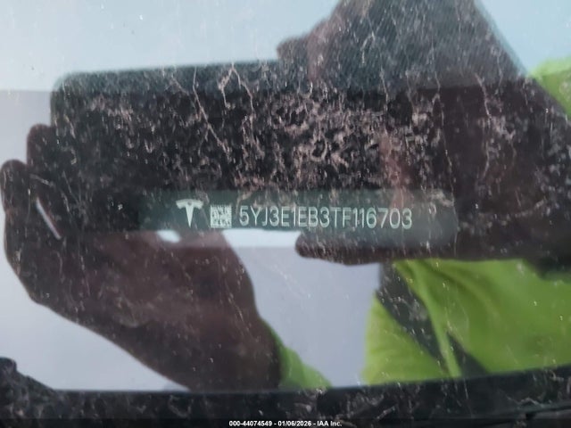 2026 TESLA MODEL 3 5YJ3E1EB3TF116703 Photo 8