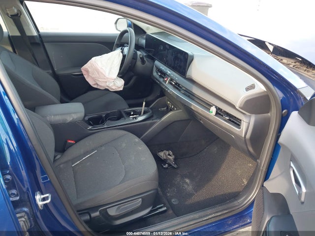 KIA K4 Lxs 2025 3KPFT4DE3SE139242 Image 5
