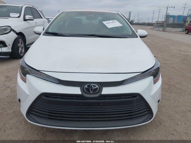 Toyota COROLLA LE 2026 5YFB4MDE5TP376276 Image 13