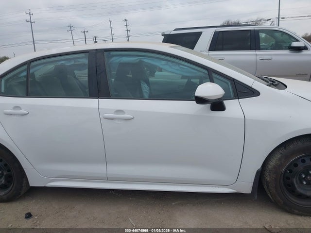 Toyota COROLLA LE 2026 5YFB4MDE5TP376276 Image 14