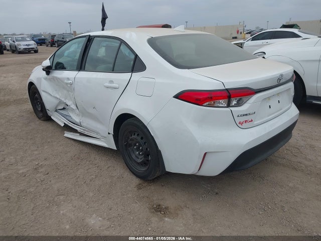 Toyota COROLLA LE 2026 5YFB4MDE5TP376276 Image 3