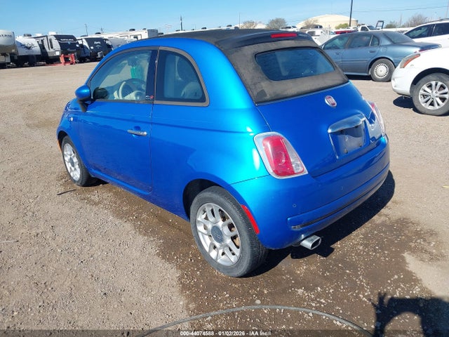 2015 FIAT 500C 3C3CFFDR3FT625404 Photo 2