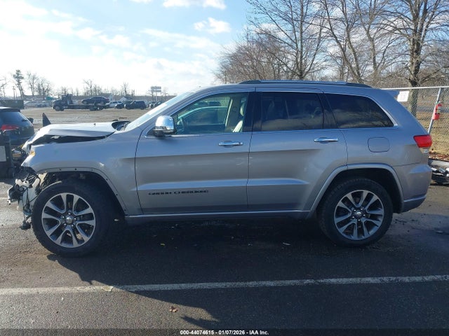 Продаж на аукціоні авто 2018 Jeep Grand Cherokee Overland 4x4, vin: 1C4RJFCG5JC387838, номер лоту: 44074615