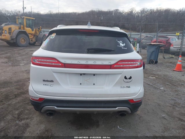 Lincoln MKC 2015 5LMTJ2AH4FUJ18783 Image 16
