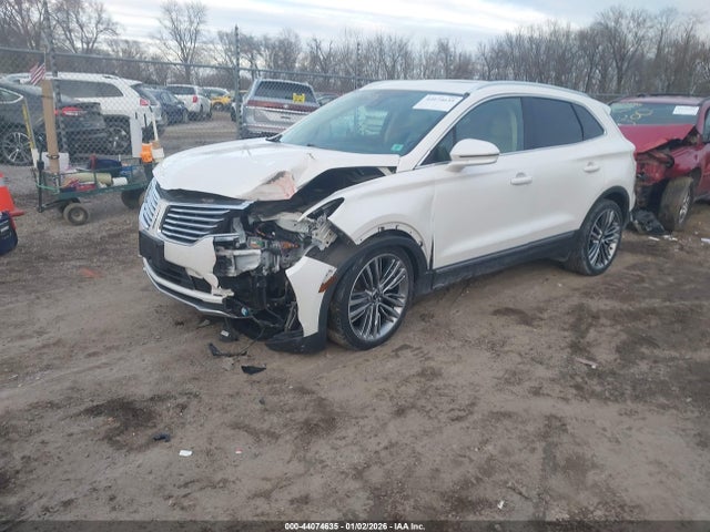 Lincoln MKC 2015 5LMTJ2AH4FUJ18783 Image 2