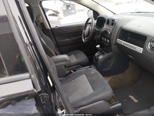 2017 JEEP COMPASS 1C4NJDBB8HD142769 Photo 4