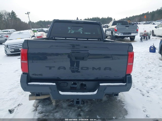 3TYLE5JN2RT058843 Toyota Tacoma Trd Off Road