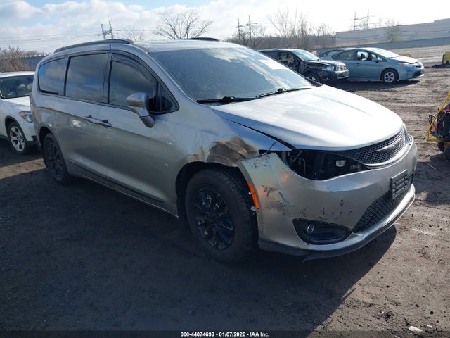 2019 CHRYSLER PACIFICA 2C4RC1EG2KR603955