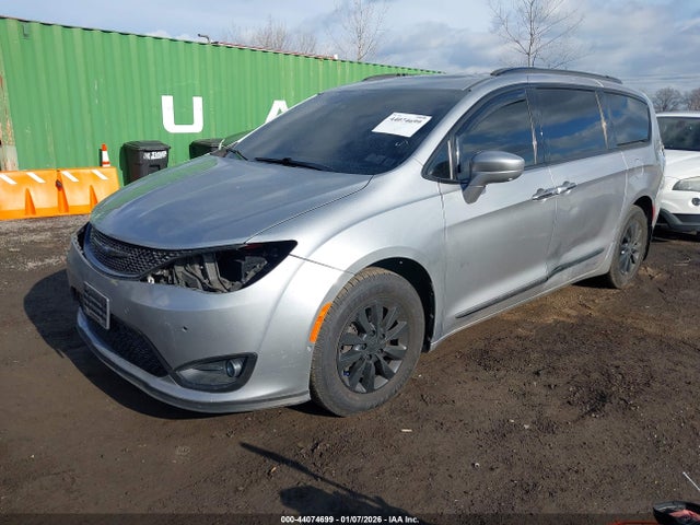 2019 CHRYSLER PACIFICA 2C4RC1EG2KR603955 Photo 1