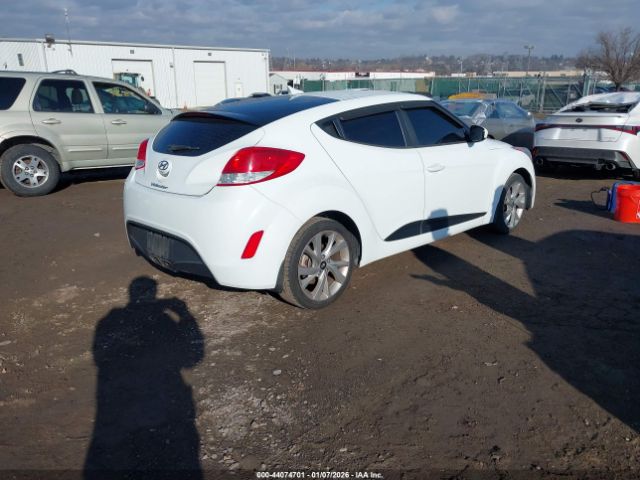 2016 HYUNDAI VELOSTER KMHTC6AD8GU265434 Photo 3