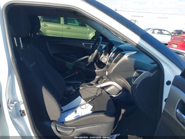 2016 HYUNDAI VELOSTER KMHTC6AD8GU265434 Photo 4