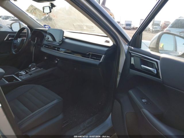 2024 MITSUBISHI OUTLANDER JA4J4VA89RZ069878 Photo 4