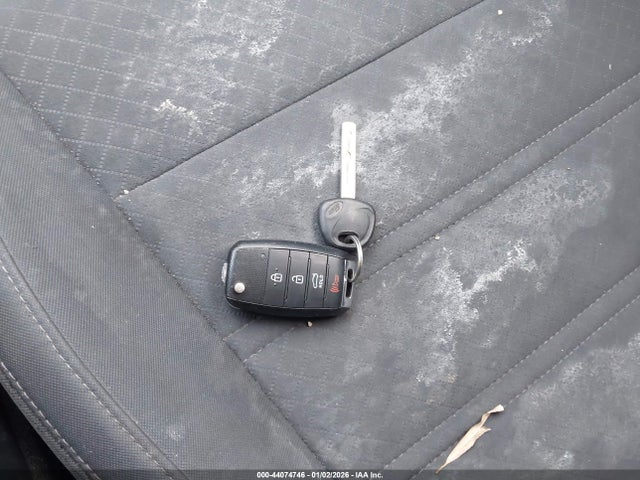 5XYPG4A33GG044234 KIA Sorento 2.4l L