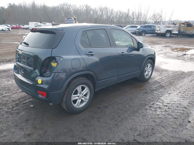 2021 CHEVROLET TRAX KL7CJKSBXMB325024 Photo 3
