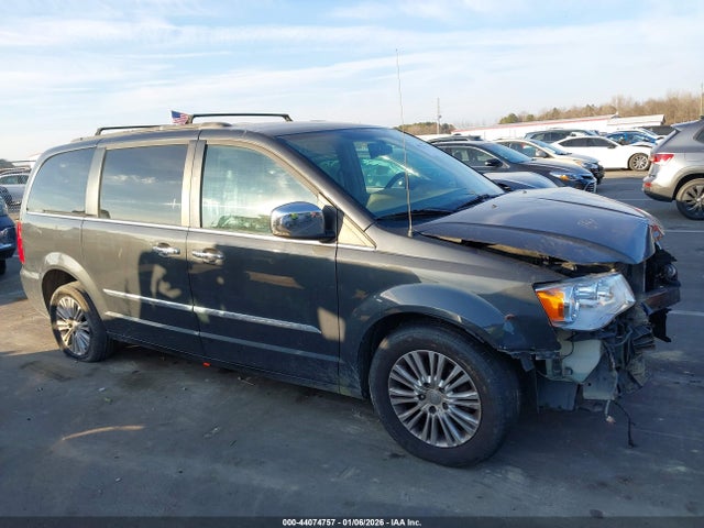 Продажа на аукционе авто 2011 Chrysler Town & Country Touring-l, vin: 2A4RR8DG2BR772411, номер лота: 44074757
