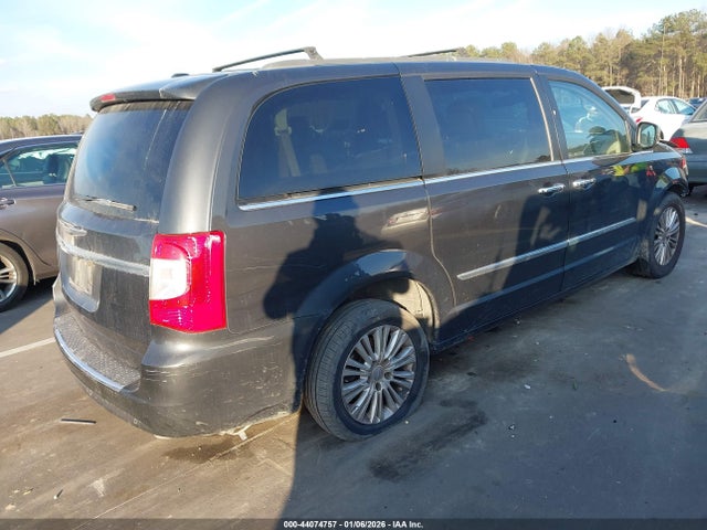 Продажа на аукционе авто 2011 Chrysler Town & Country Touring-l, vin: 2A4RR8DG2BR772411, номер лота: 44074757