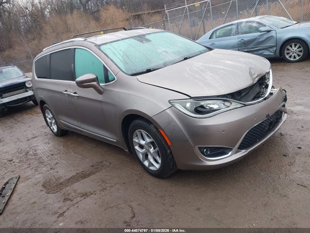 2017 CHRYSLER PACIFICA 2C4RC1EGXHR536238