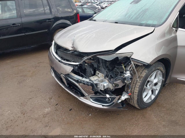 2017 CHRYSLER PACIFICA 2C4RC1EGXHR536238 Photo 5