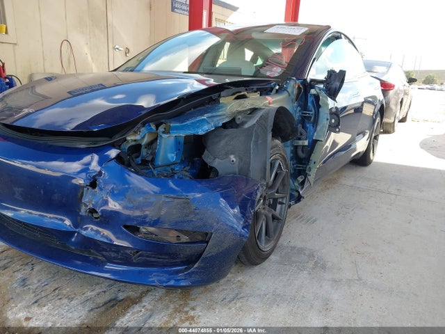 2023 TESLA MODEL 3 5YJ3E1EA8PF434636 Photo 5