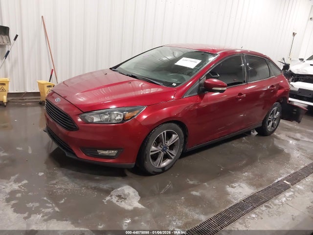 Ford FOCUS SE 2017 1FADP3FE9HL292703 Image 2