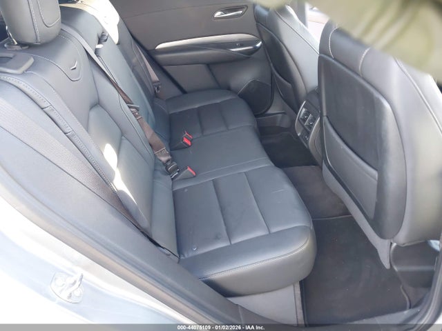 2025 CADILLAC XT4 1GYFZCR42SF153996 Photo 7