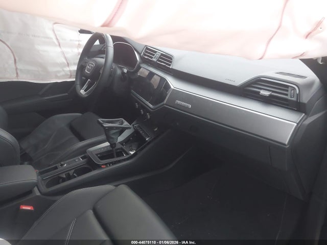 2024 AUDI Q3 WA1EECF31R1105870 Photo 4