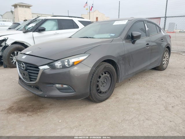 44075139 :رقم المزاد ، 3MZBN1U7XHM110681 vin ، 2017 Mazda Mazda3 Sport مزاد بيع