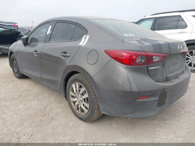 44075139 :رقم المزاد ، 3MZBN1U7XHM110681 vin ، 2017 Mazda Mazda3 Sport مزاد بيع