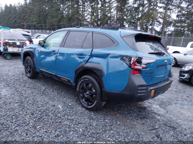 4S4BTGUD0S3233105 Subaru Outback Wilderness