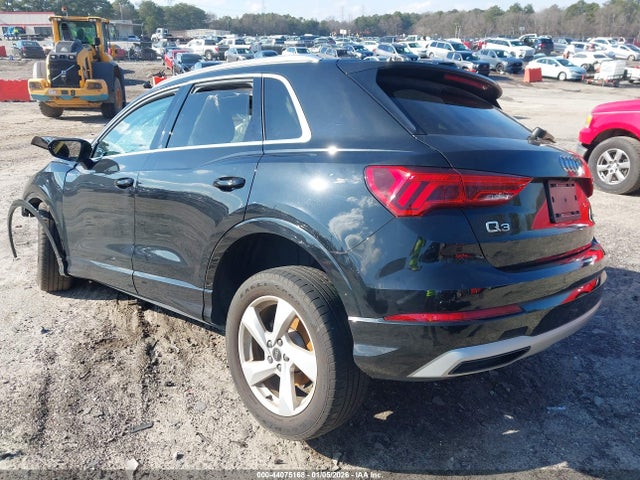 2021 AUDI Q3 WA1AUCF35M1153060 Photo 2