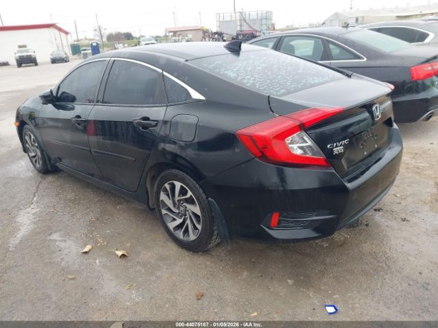 2018 HONDA CIVIC 19XFC2F74JE012453 Photo 2