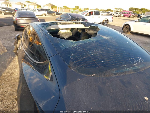 Aukcja sprzedaży 2025 Tesla Model 3 Long Range Rear-wheel Drive, vin: 5YJ3E1EA1SF013401, numer aukcji: 44075241