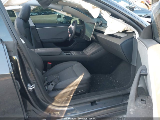 2025 TESLA MODEL 3 5YJ3E1EA1SF013401 Photo 4