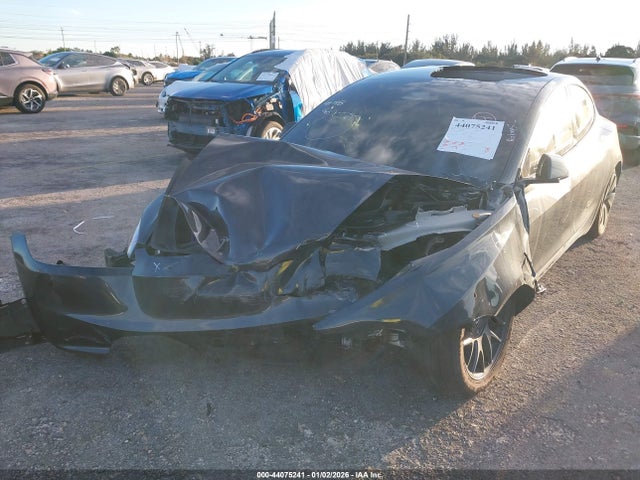 2025 TESLA MODEL 3 5YJ3E1EA1SF013401 Photo 5