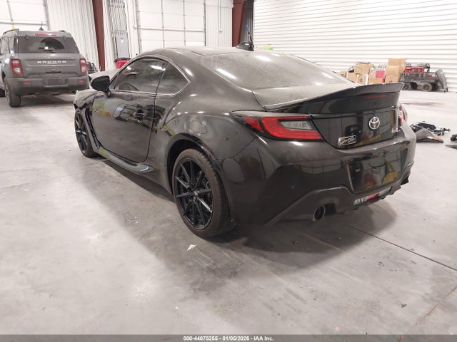 2022 TOYOTA GR86 JF1ZNBF12N8752186 Photo 2