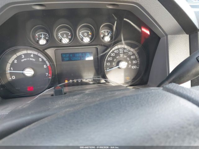 2011 FORD F-250 1FTBF2B64BEA30810 Photo 6