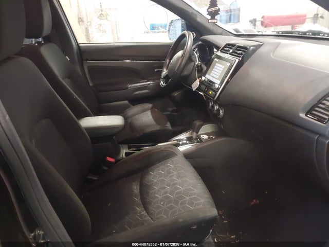 2020 MITSUBISHI OUTLANDER SPORT JA4AR3AU0LU025677 Photo 4