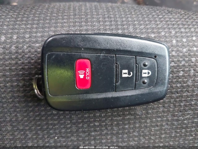 2019 TOYOTA PRIUS JTDKARFU0K3069633 Photo 10