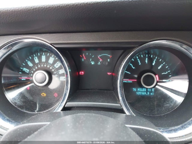 1ZVBP8AM4E5280081 Ford Mustang V6