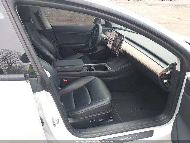 2021 TESLA MODEL 3 5YJ3E1EB4MF858240 Photo 4