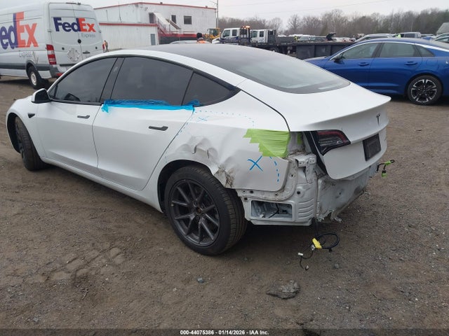 2021 TESLA MODEL 3 5YJ3E1EB4MF858240 Photo 5