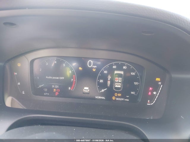 44075507 :رقم المزاد ، 3HDSA1H31SM705107 vin ، 2025 Acura Adx مزاد بيع