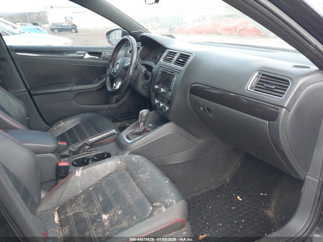 3VW4T7AJ8EM260480 Volkswagen Jetta Gli Edition 30 W/nav