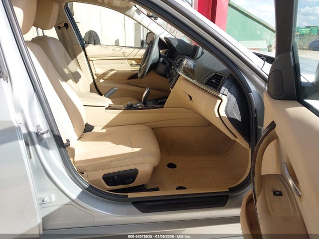 2015 BMW 328I WBA3A5C5XFF610845 Photo 4