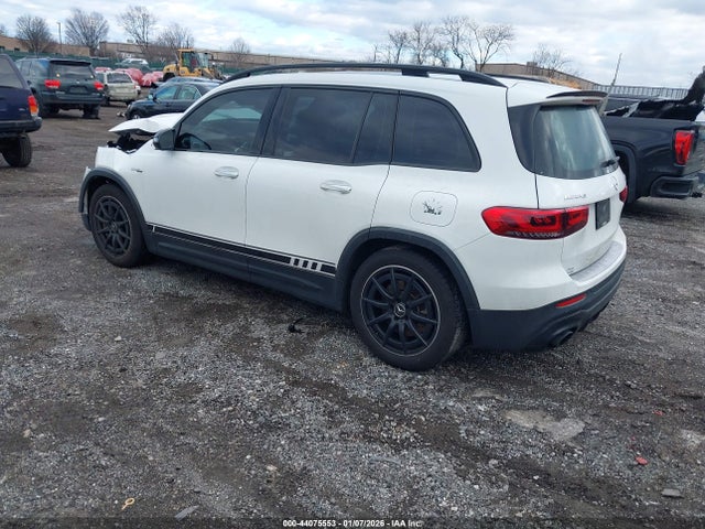 2023 MERCEDES-BENZ AMG GLB 35 W1N4M5BB6PW291279 Photo 2