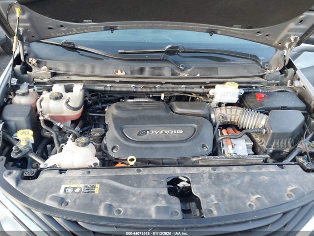 2C4RC1H77JR194782 Chrysler Pacifica Hybrid Touring Plus