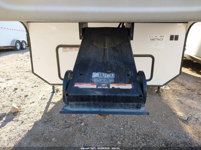 7HN1FEY37NP474502 Genesis Su Sandsport