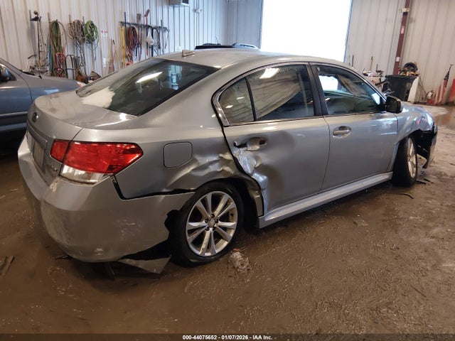Продажа на аукционе авто 2014 Subaru Legacy 2.5i Premium, vin: 4S3BMCC67E3020315, номер лота: 44075652