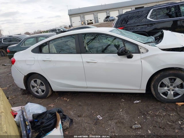 Aukcja sprzedaży 2016 Chevrolet Cruze Ls Auto, vin: 1G1BC5SM2G7259483, numer aukcji: 44075699