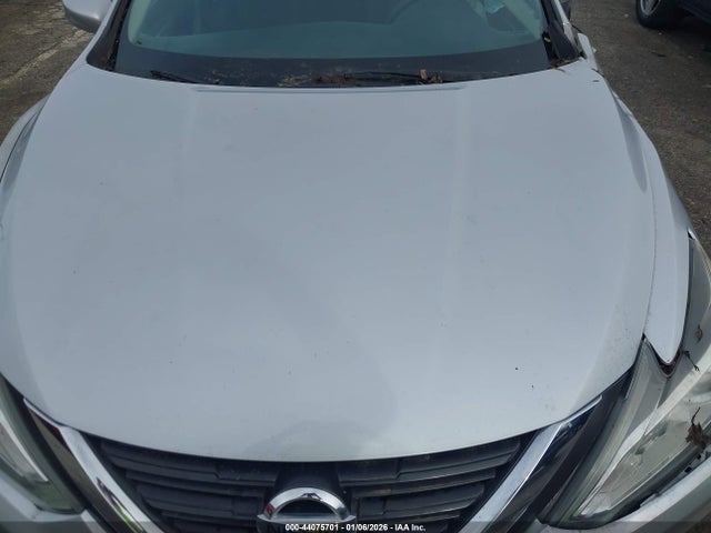 1N4AL3AP0HN305270 Nissan Altima 2.5 S